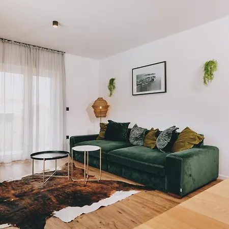 Beautiful Casa Vitale With Pool In Tinjan *