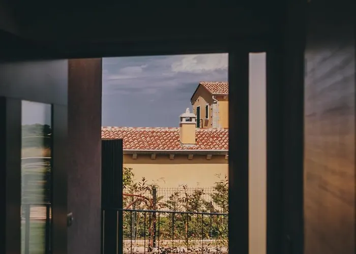 Beautiful Casa Vitale With Pool In Tinjan * Rakovci